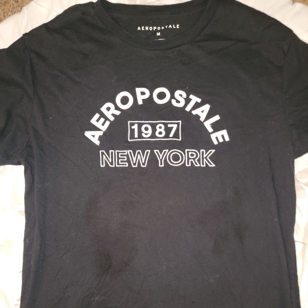 Black Aeropostale shirt size medium